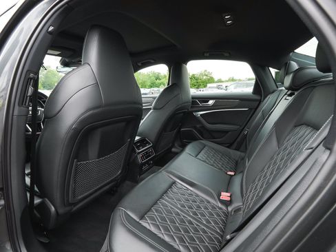 Used 2022 Audi S6 Premium Plus AWD/4WD image 36