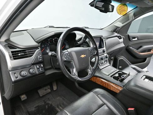 Used 2019 Chevrolet Suburban Premier image 20