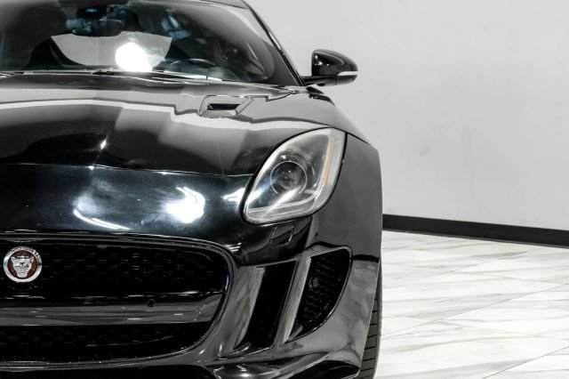 Used 2016 Jaguar F-TYPE R AWD/4WD image 44