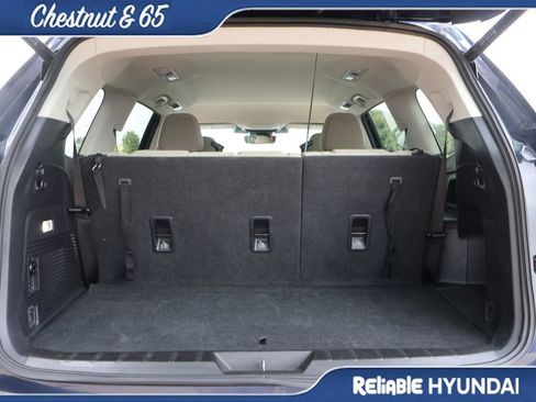 Used 2025 Subaru Ascent Premium AWD/4WD image 16