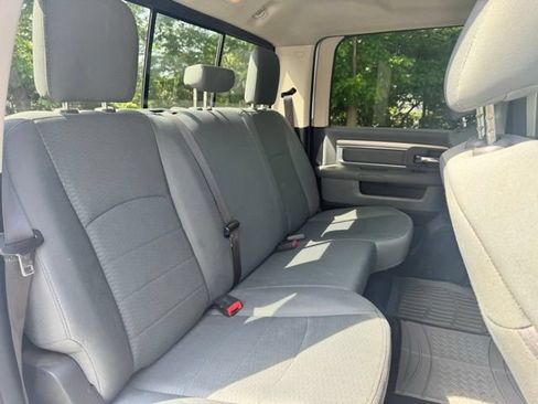 Used 2017 RAM 2500 SLT AWD/4WD image 17
