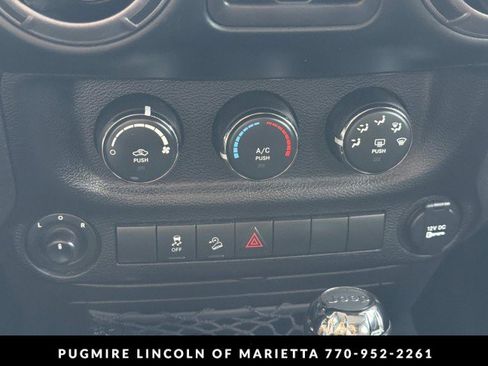 Used 2017 Jeep Wrangler Unlimited Sport w/ Quick Order Package 24S AWD/4WD image 30