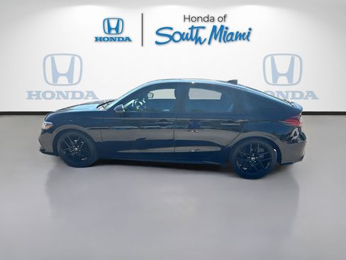 Used 2023 Honda Civic Sport image 4