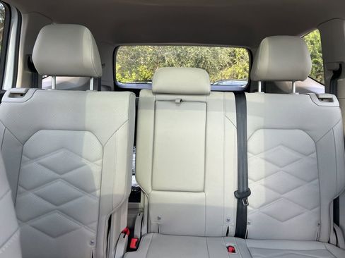 New 2026 Volkswagen Atlas SE image 14