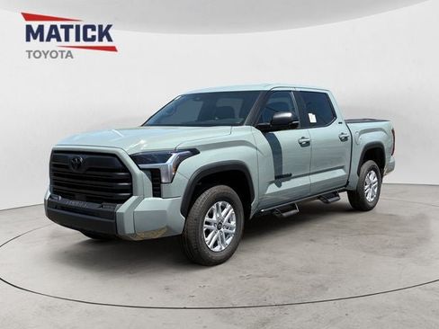 New 2026 Toyota Tundra SR5 AWD/4WD image 3