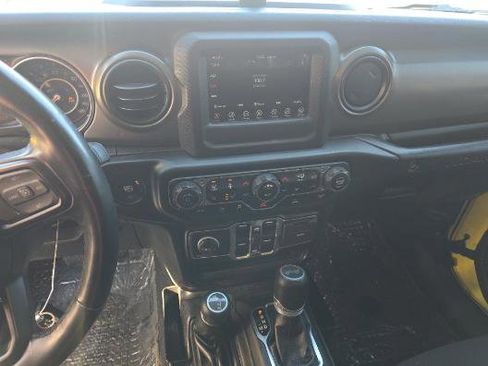 Used 2022 Jeep Wrangler Unlimited Sport AWD/4WD image 11