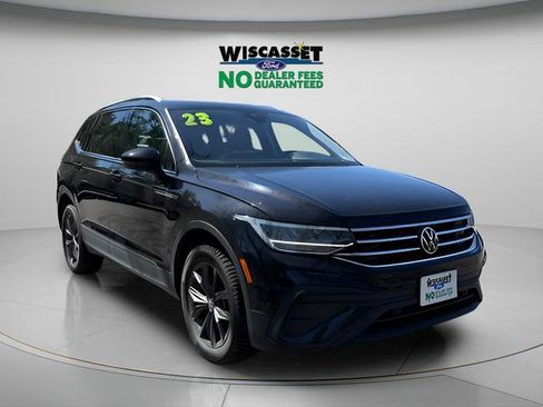 Used 2023 Volkswagen Tiguan SE AWD/4WD image 22