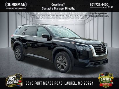 Used 2025 Nissan Pathfinder SV