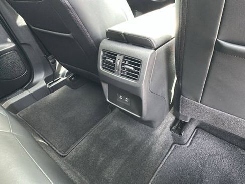 Certified 2025 Nissan Rogue Platinum image 25