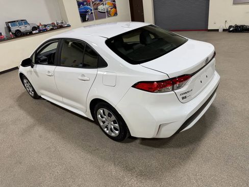 Used 2021 Toyota Corolla LE w/ Carpet Mat Package (TMS) image 19