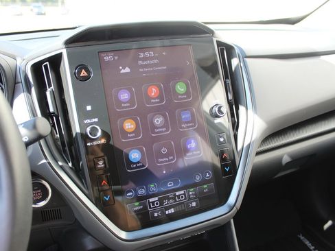 Used 2024 Subaru Crosstrek 2.5i Limited w/ Popular Package #4A image 8