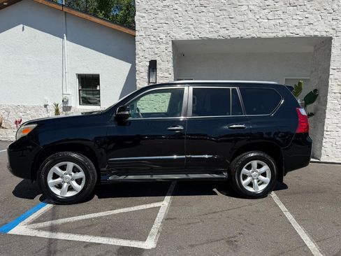 Used 2012 Lexus GX 460 image 2
