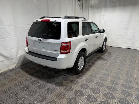 Used 2009 Ford Escape XLT AWD/4WD image 6