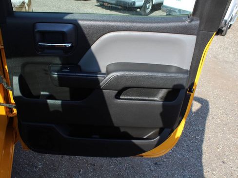 Used 2015 Chevrolet Silverado 2500 W/T AWD/4WD image 18