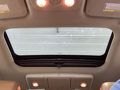 Used 2016 Buick Enclave Premium w/ Experience Buick Package image 16