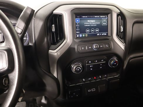 Used 2022 Chevrolet Silverado 2500 W/T w/ WT Fleet Convenience Package image 5