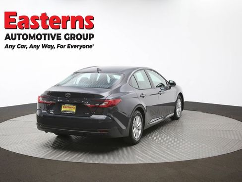 Used 2025 Toyota Camry LE FWD image 39