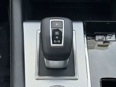 New 2026 Nissan Rogue Platinum AWD/4WD image 27