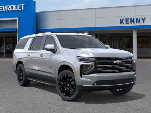 New 2026 Chevrolet Suburban High Country w/ Sun And Tow Package image 7