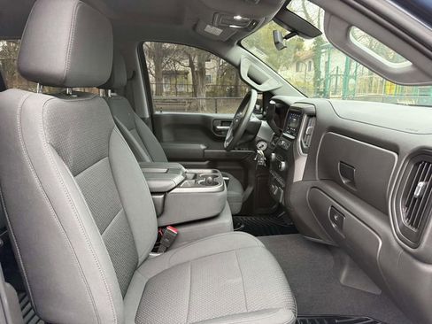 Used 2021 Chevrolet Silverado 1500 Custom image 17