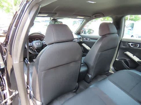 Used 2025 Honda Civic Sport image 14