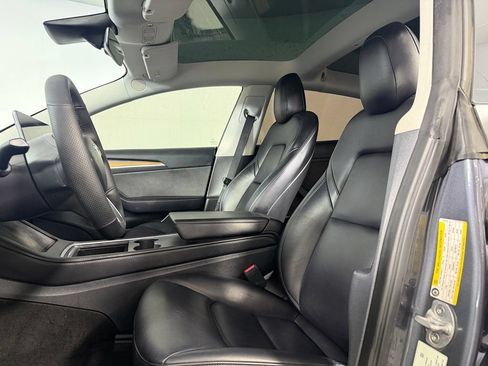 Used 2023 Tesla Model 3 Long Range AWD/4WD image 18