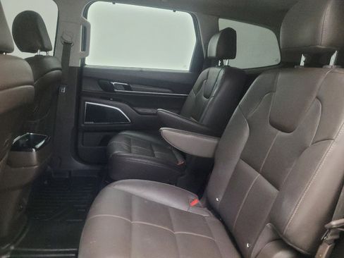 Used 2021 Kia Telluride SX FWD image 18