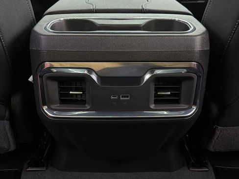 Used 2026 GMC Sierra 1500 Elevation AWD/4WD image 44
