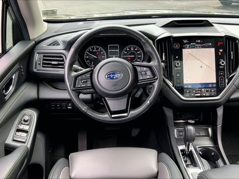 Used 2024 Subaru Ascent Onyx Edition Limited image 7