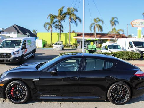Used 2013 Porsche Panamera GTS image 2