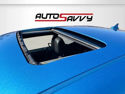 Used 2023 Dodge Challenger R/T w/ Plus Package RWD image 23