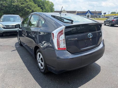 Used 2010 Toyota Prius FWD image 11