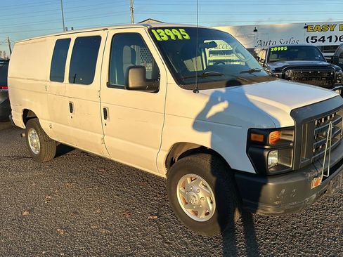 Used 2011 Ford E-250 and Econoline 250 w/ PWR Group image 2