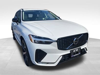 Used 2023 Volvo XC60 B6 Ultimate w/ Climate Package