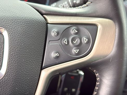 Used 2019 GMC Canyon Denali image 17