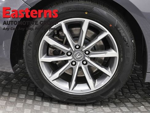 Used 2019 Acura TLX image 32