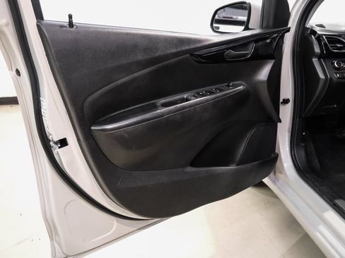 Used 2021 Chevrolet Spark LT FWD image 36