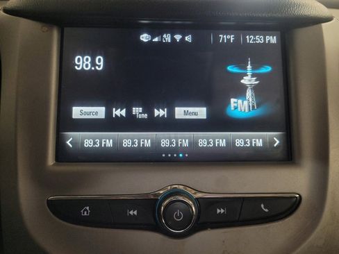 Used 2018 Chevrolet Cruze LS image 25