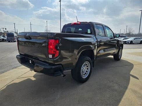 Used 2023 Chevrolet Colorado W/T image 8
