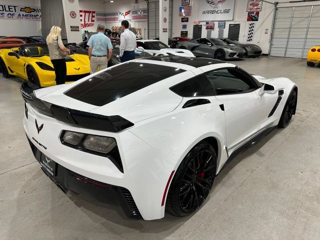 Used 2016 Chevrolet Corvette Z06 w/ Z07 Performance Package RWD image 24