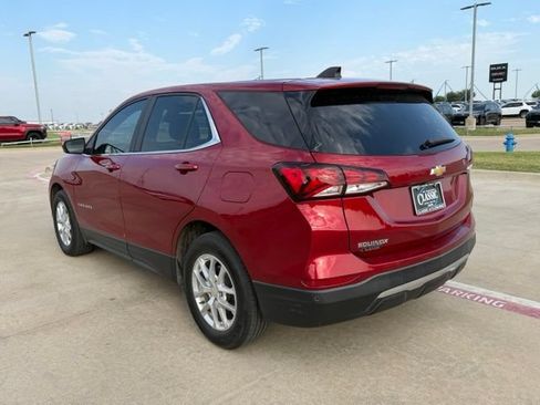 Used 2022 Chevrolet Equinox LT FWD image 5