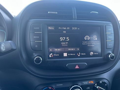 Used 2025 Kia Soul LX w/ LX Technology Package image 21