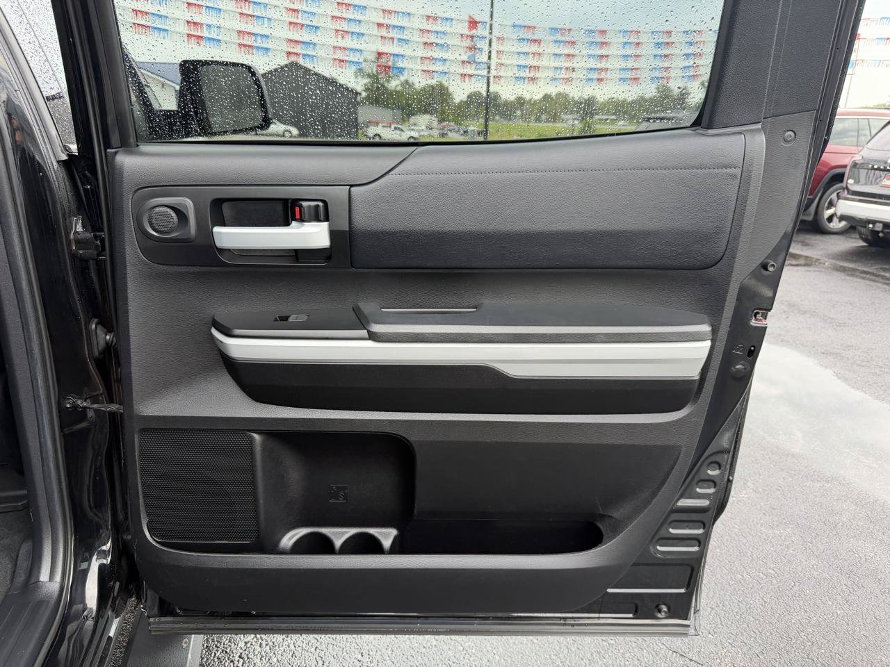 Used 2021 Toyota Tundra SR5 w/ SR5 Leather Package RWD image 18