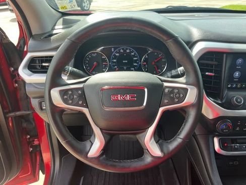 Used 2023 GMC Acadia SLT w/ Elevation Edition FWD image 19