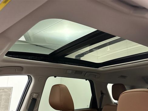 New 2025 Nissan Pathfinder Platinum w/ Cargo Package image 15