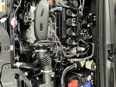 New 2025 Honda Accord SE image 10