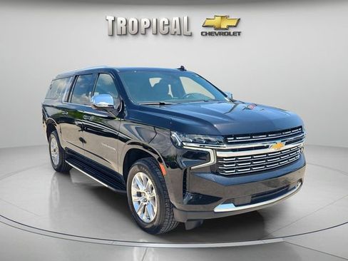 Used 2024 Chevrolet Suburban Premier image 4