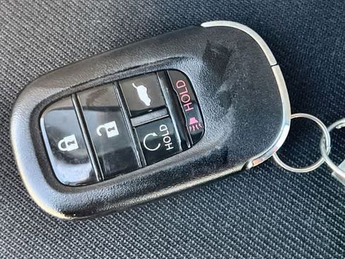 Certified 2025 Honda Civic Sport image 21