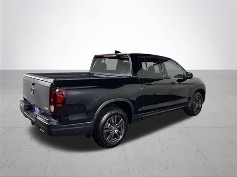 Used 2020 Honda Ridgeline Sport image 6