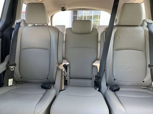 Used 2019 Honda Odyssey EX-L image 31